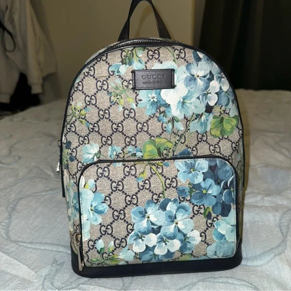 Gucci Bloom Floral Print Backpack and Wallet Set - Blue and  display picture 2